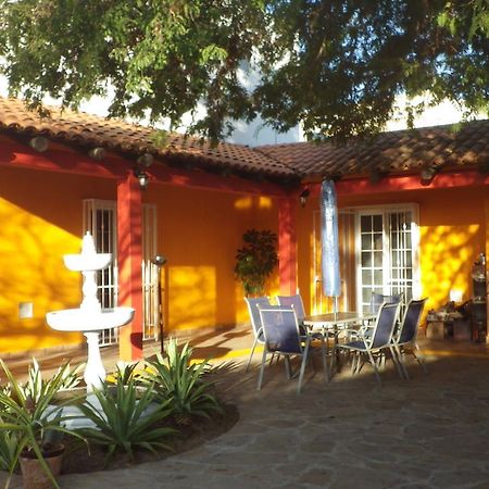 Central Bed & Breakfast La Paz Esterno foto